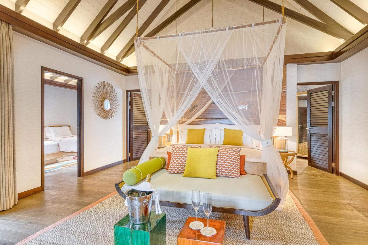 Отель Ozen Life Maadhoo Maadhoo  Экстерьер фото