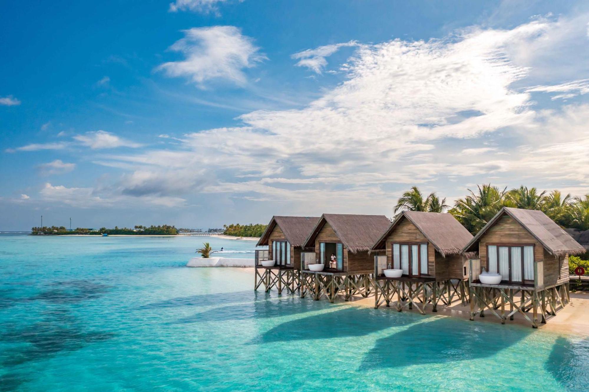 Отель Ozen Life Maadhoo Maadhoo  Экстерьер фото
