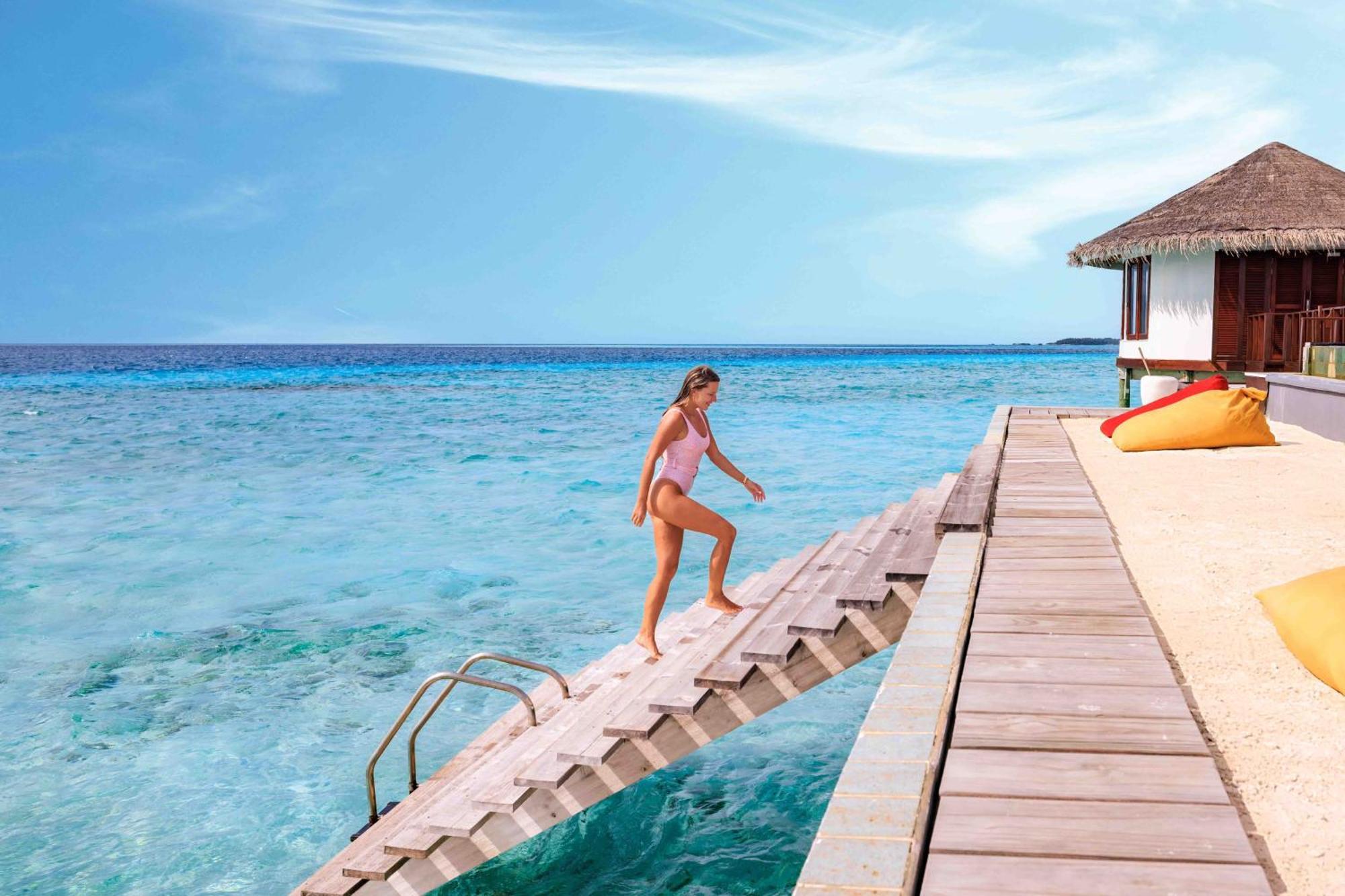 Отель Ozen Life Maadhoo Maadhoo  Экстерьер фото