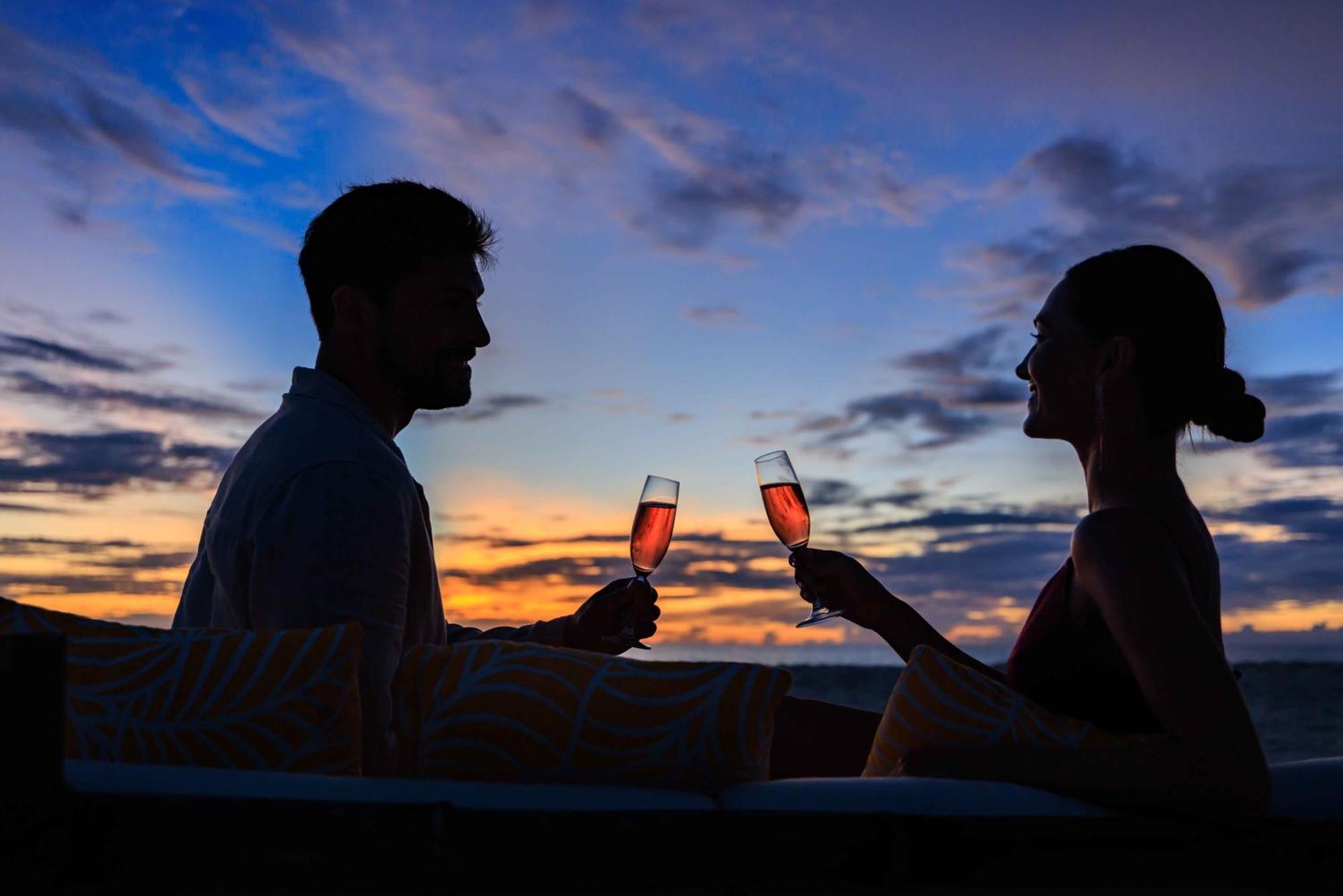 Отель Ozen Life Maadhoo Maadhoo  Экстерьер фото