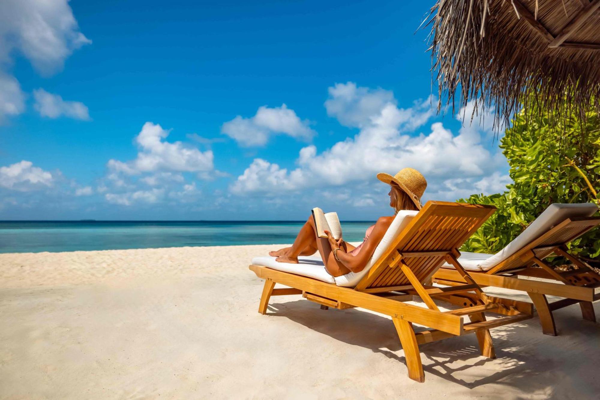 Отель Ozen Life Maadhoo Maadhoo  Экстерьер фото