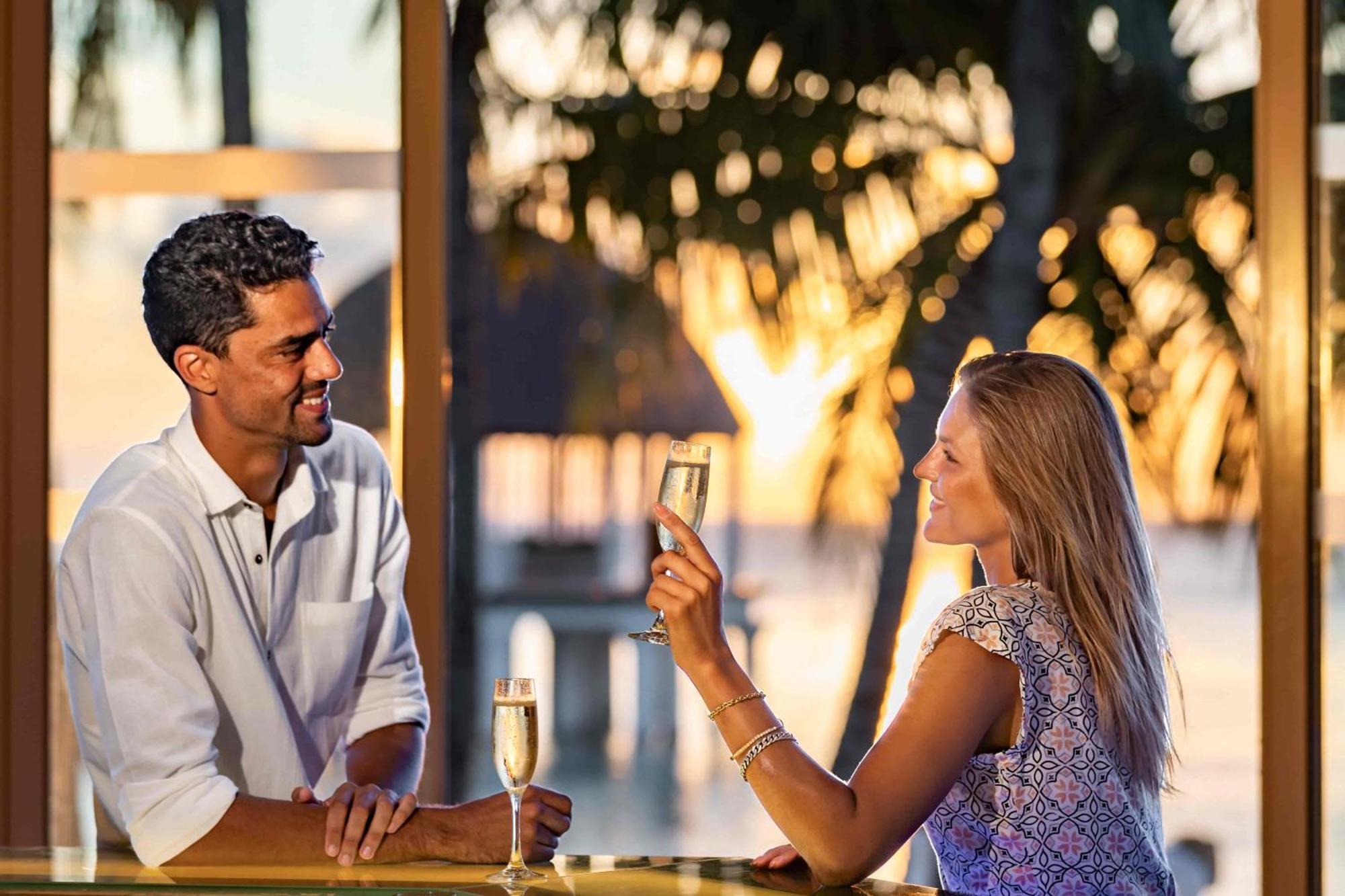 Отель Ozen Life Maadhoo Maadhoo  Экстерьер фото
