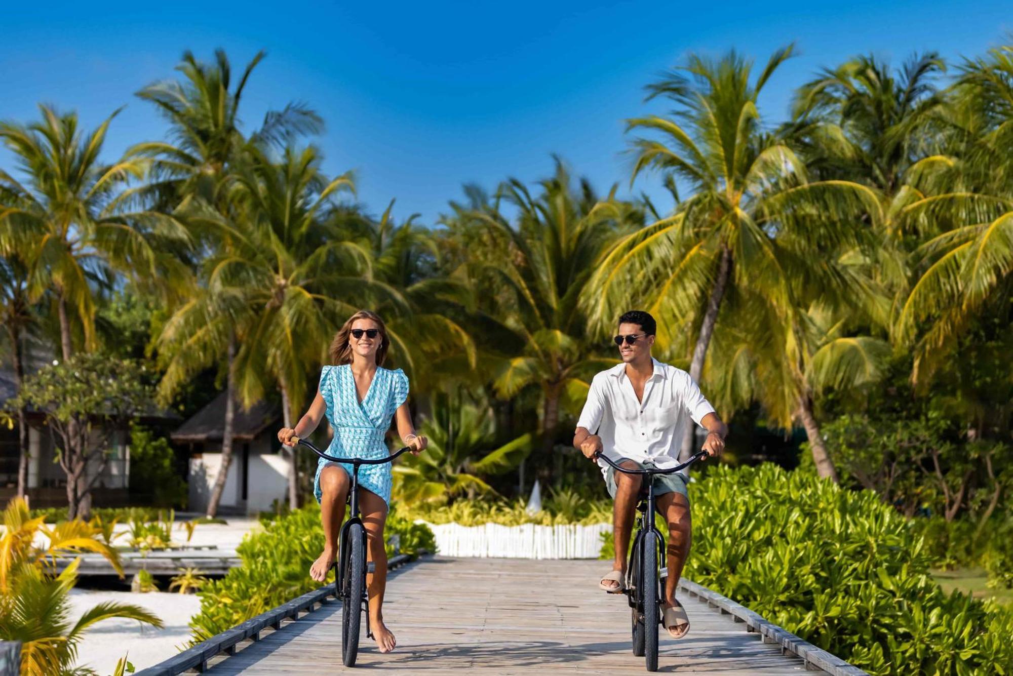 Отель Ozen Life Maadhoo Maadhoo  Экстерьер фото